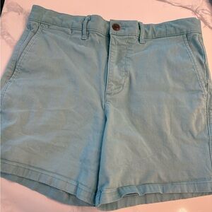 GAP Aqua Blue Shorts 6”